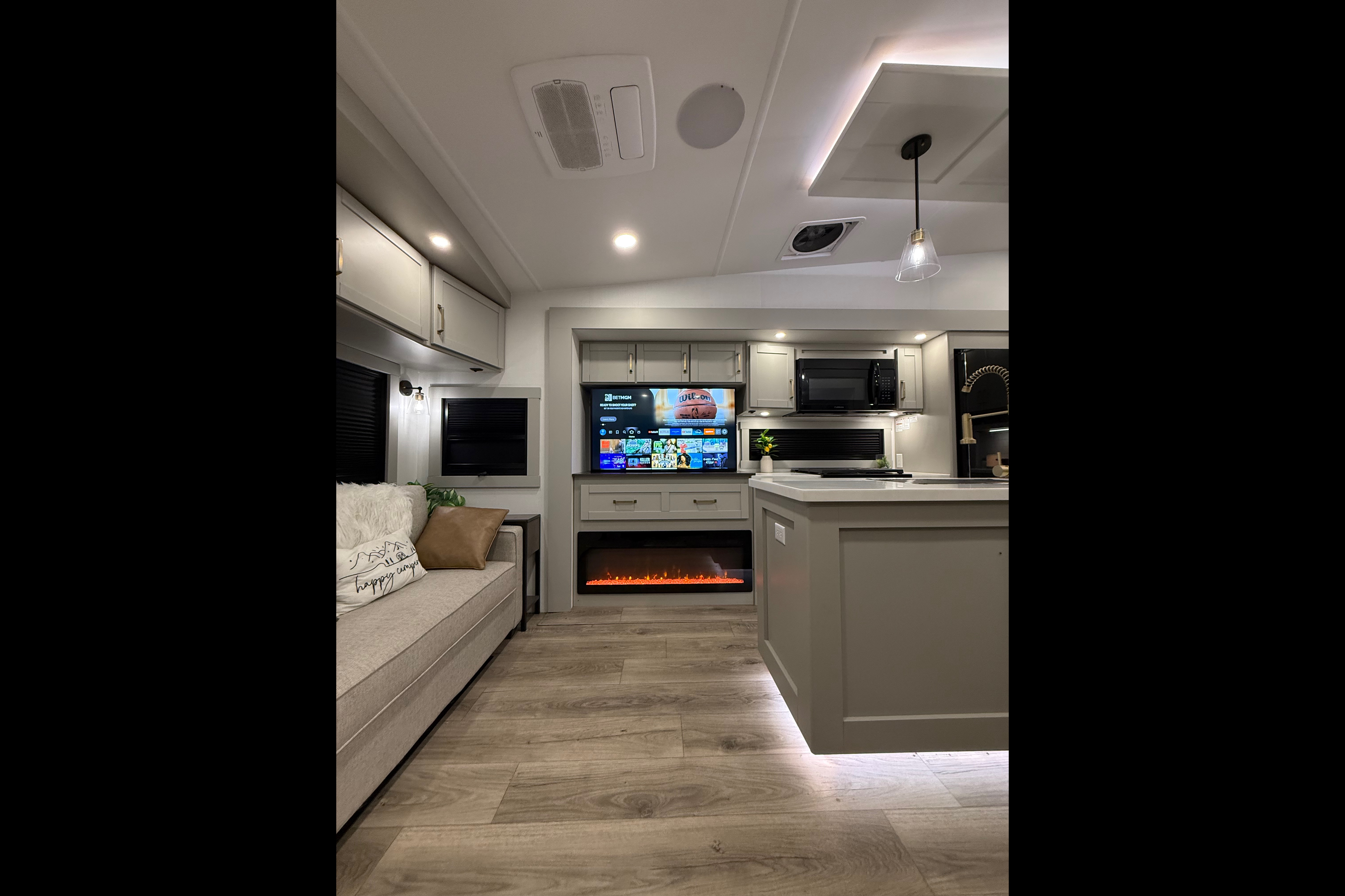 Brinkley 3610 Z Fifth Wheel
