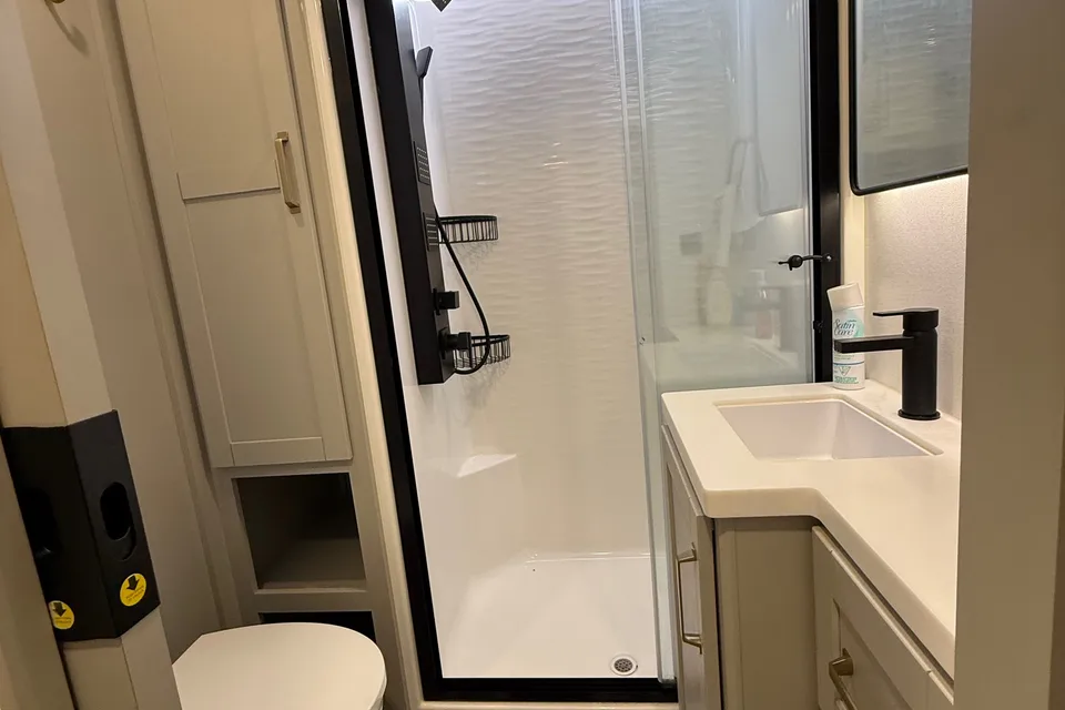 Brinkley 3610 Z Fifth Wheel