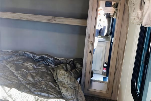 Family Cottage on Wheels