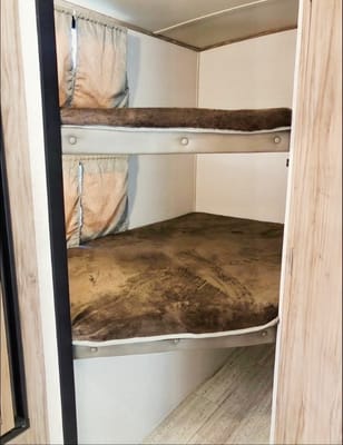 Family Cottage on Wheels