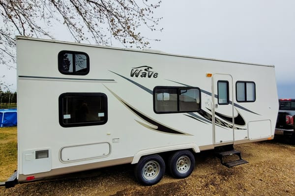 Wes's Thor Wave 25BH Travel Trailer