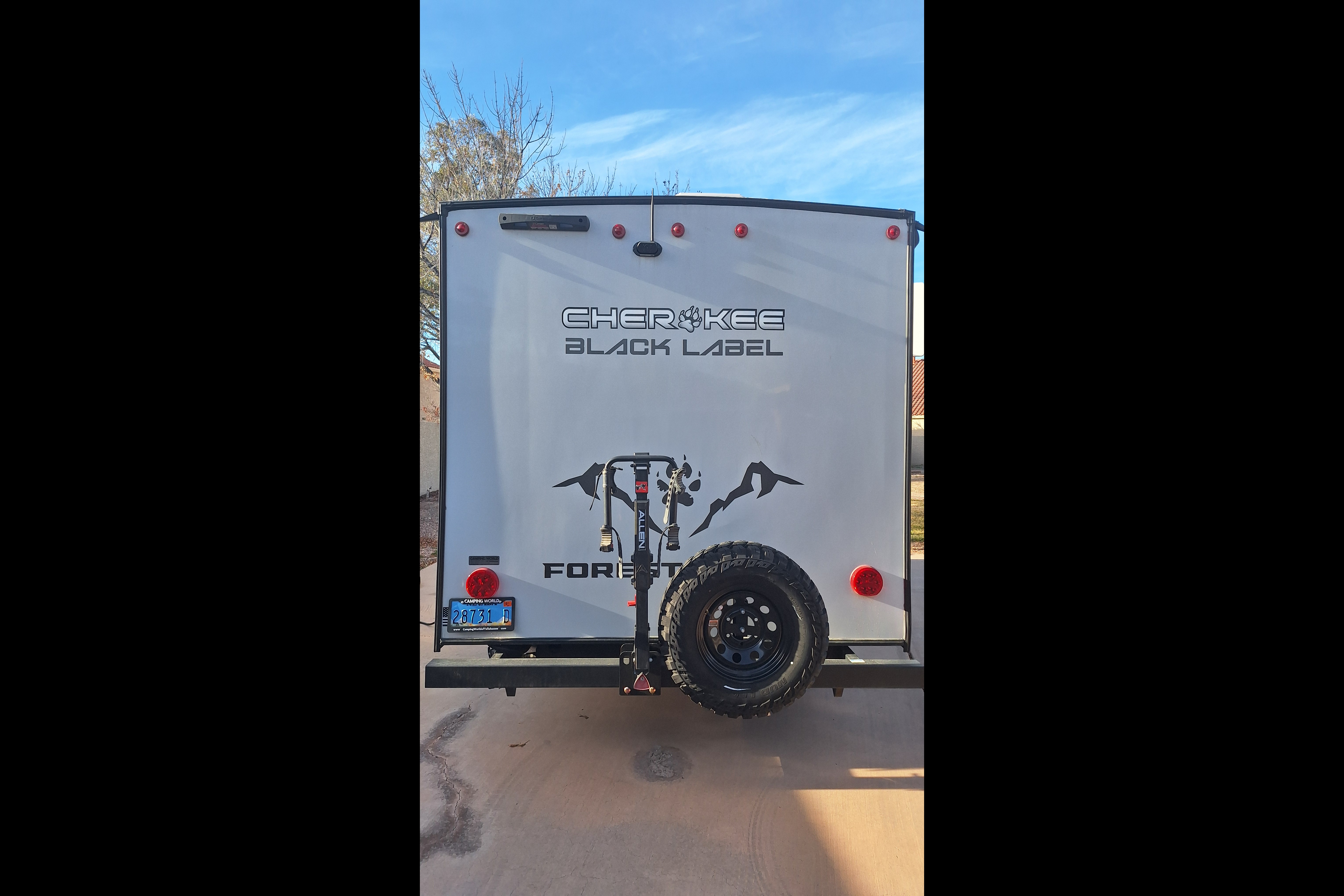 Blacky 2025 Cherokee Black Label with Solar