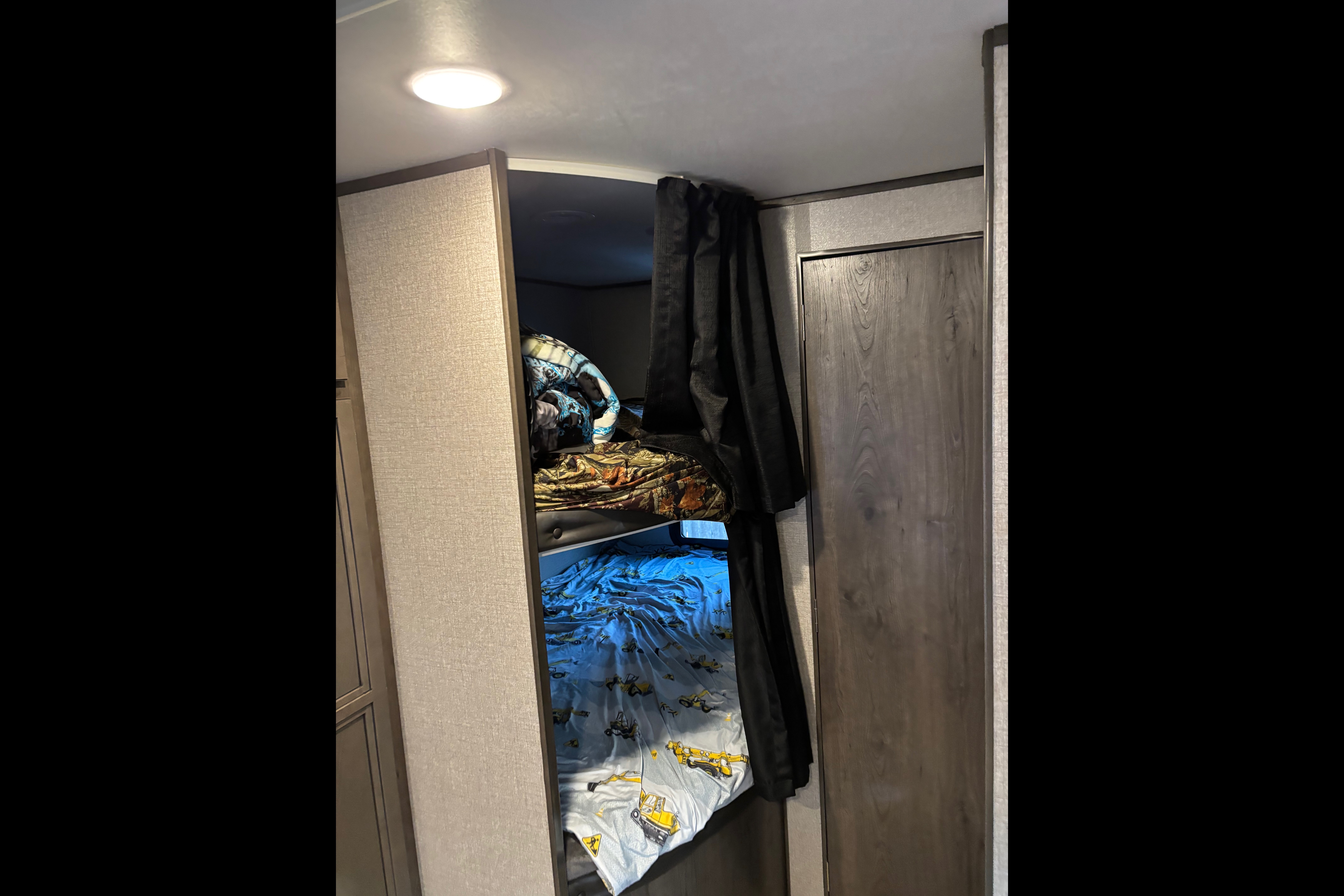 Jacob's Jayco 267BHS Rocky Mountain edition Travel Trailer