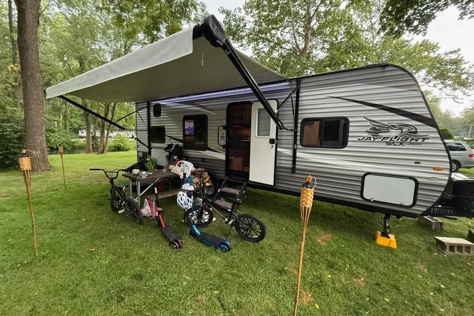 Susan's Jayco Jay Flight SLX Travel Trailer