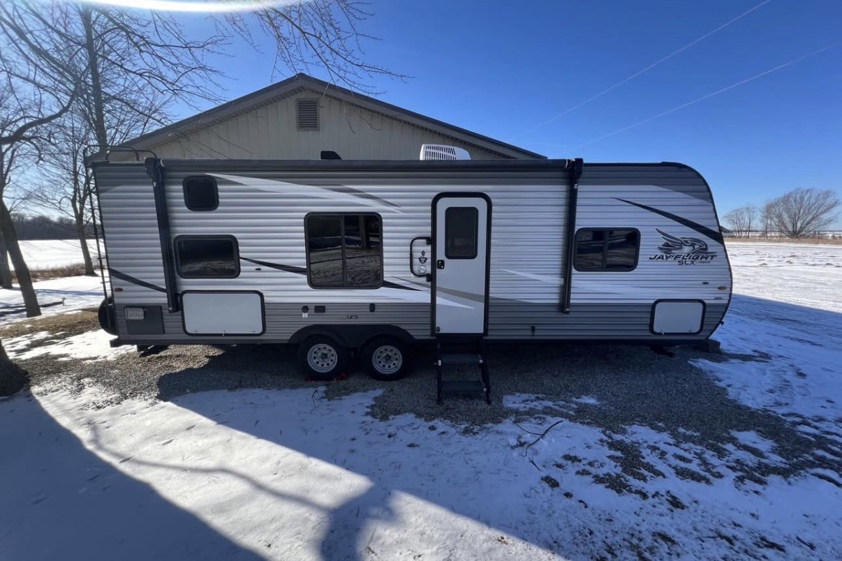 Susan's Jayco Jay Flight SLX Travel Trailer