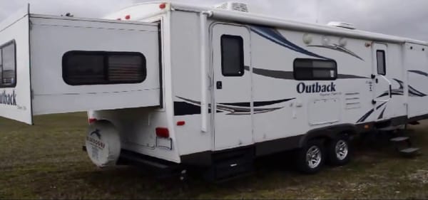 Ross's Keystone Outback 280rs Travel Trailer