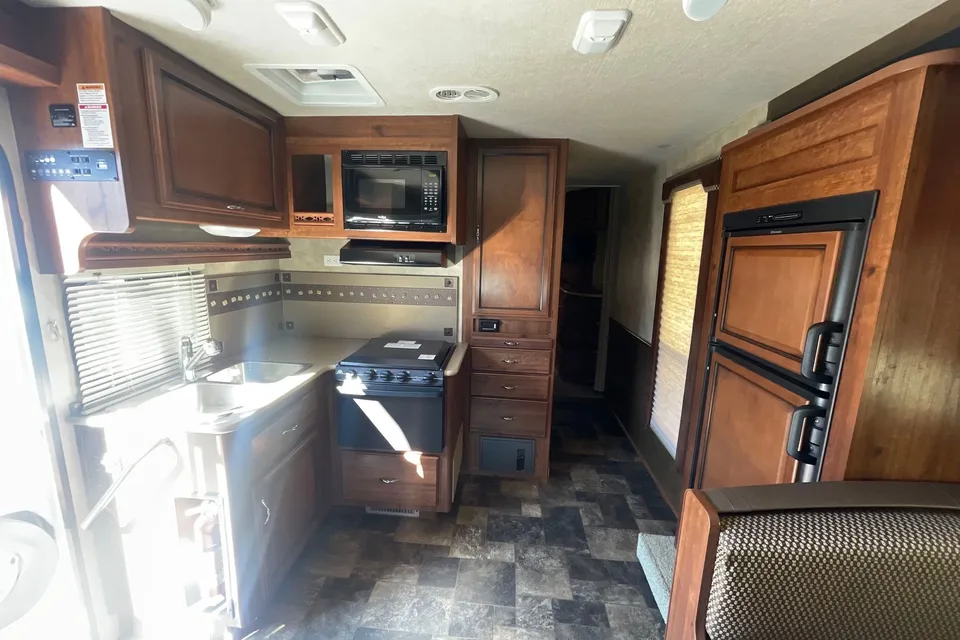 hrand's Fleetwood jamboree Class C
