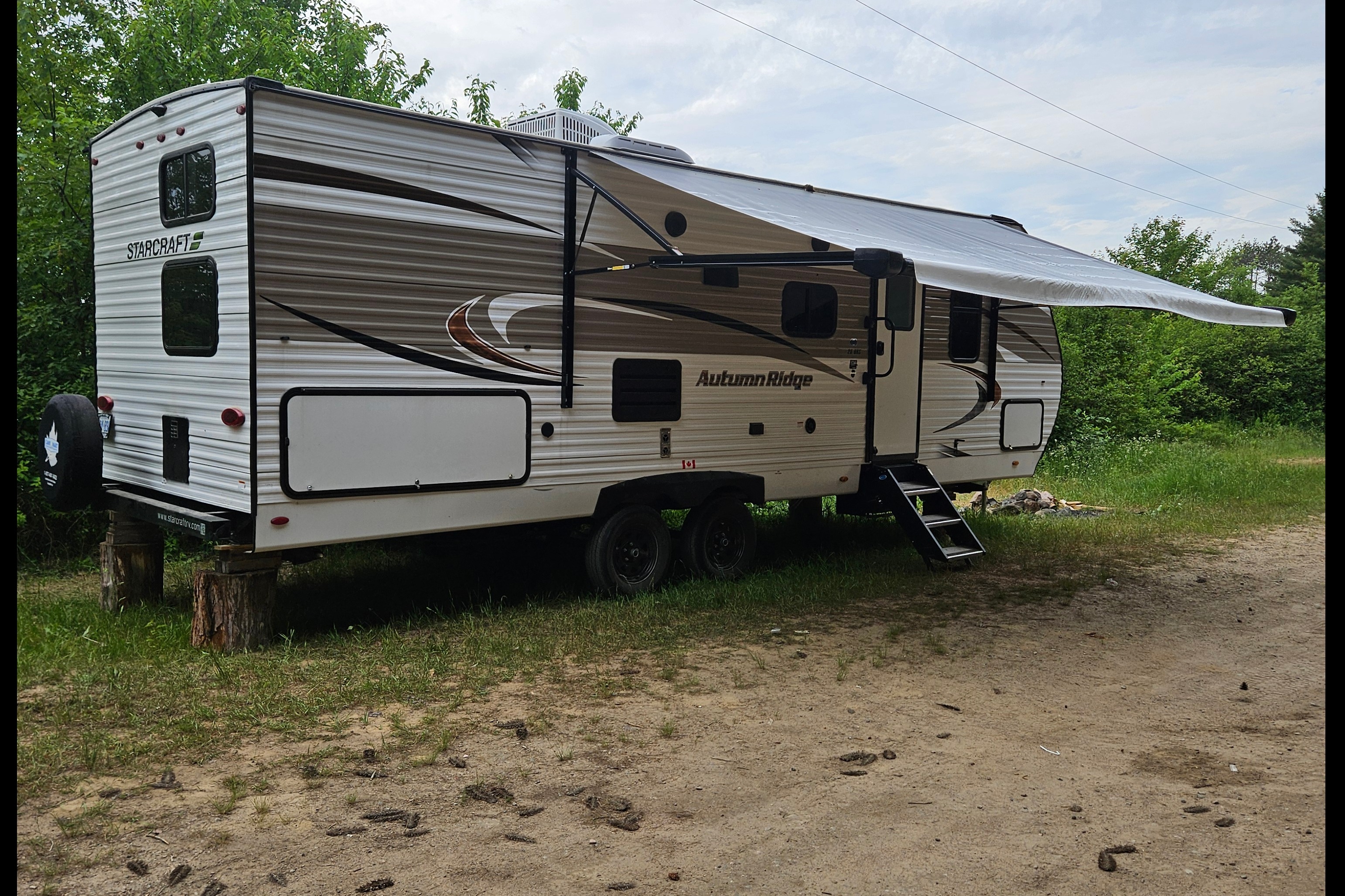The Getaway with Curtis's Starcraft Autumridge Travel Trailer