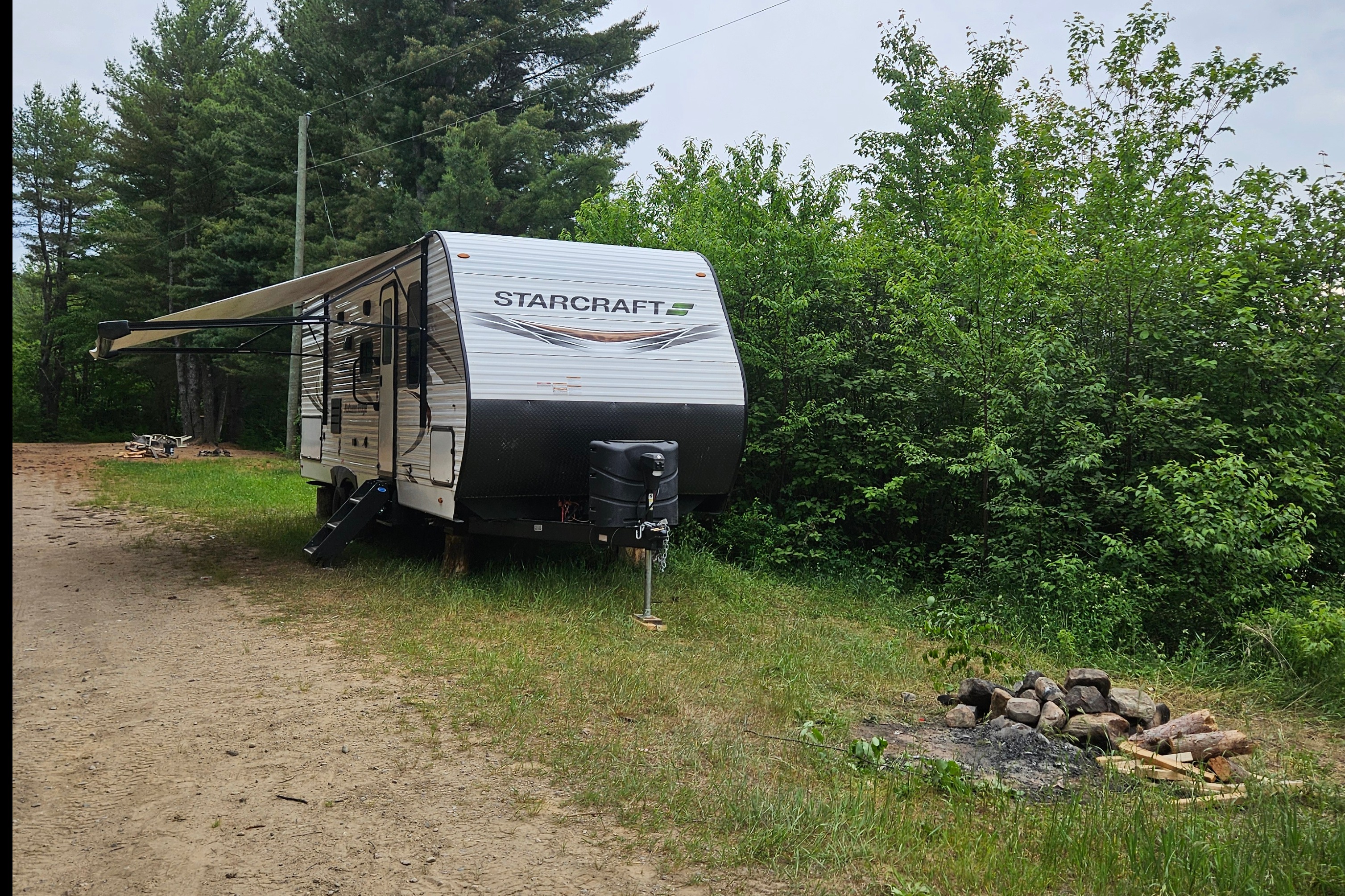 The Getaway with Curtis's Starcraft Autumridge Travel Trailer