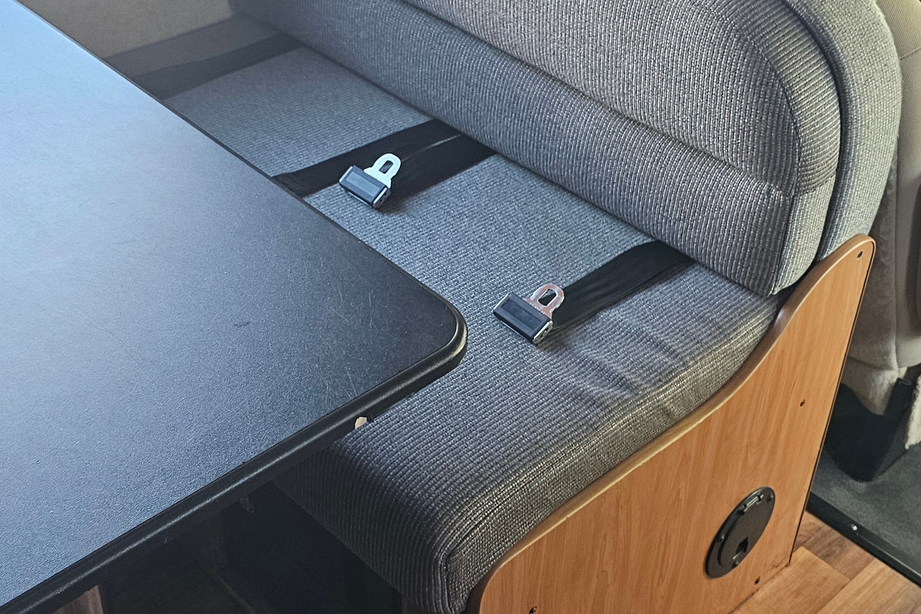 Thor Motor Coach 23a Class C - k -Unlimited miles
