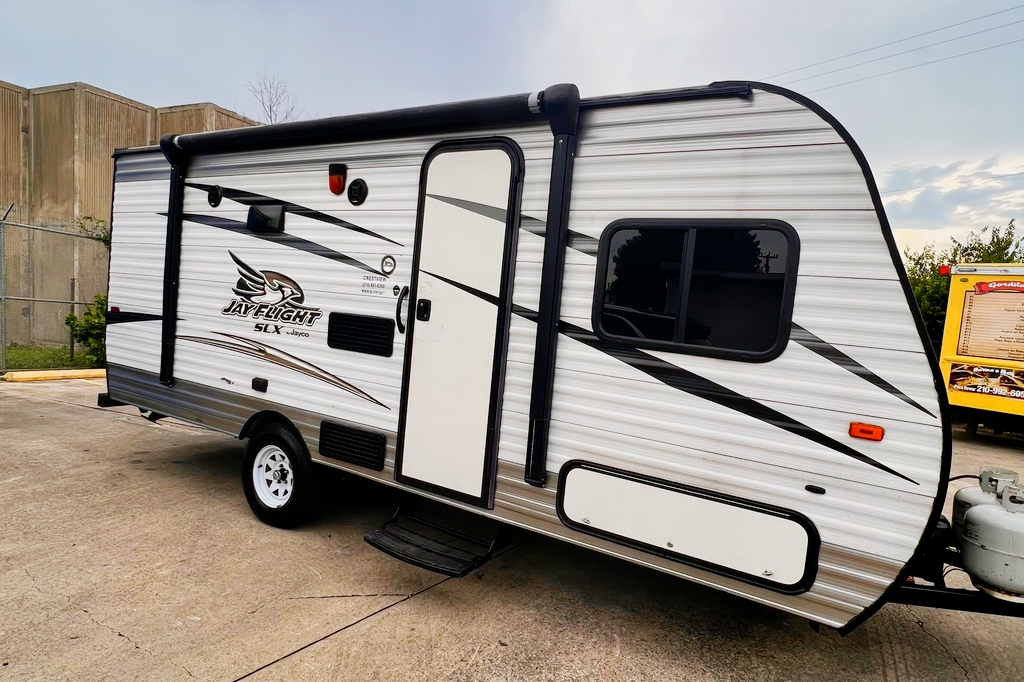 Jayco JayFlight 174BH Travel Trailer