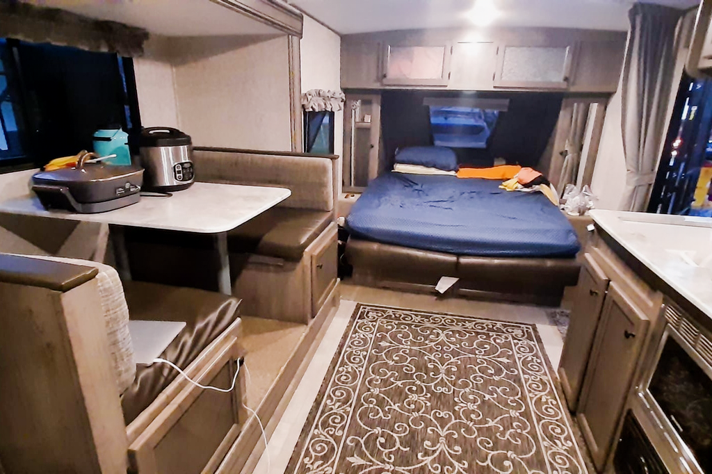 Coachmen Apex Nano Bunkhouse 208BHS Travel Trailer