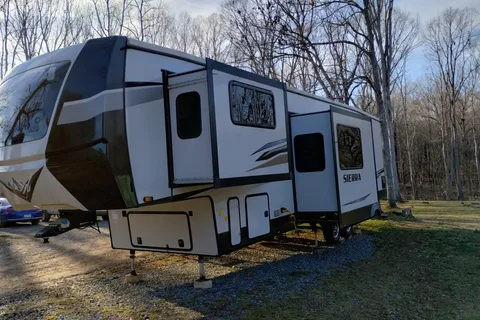 OBX Beach Glamping Camper1