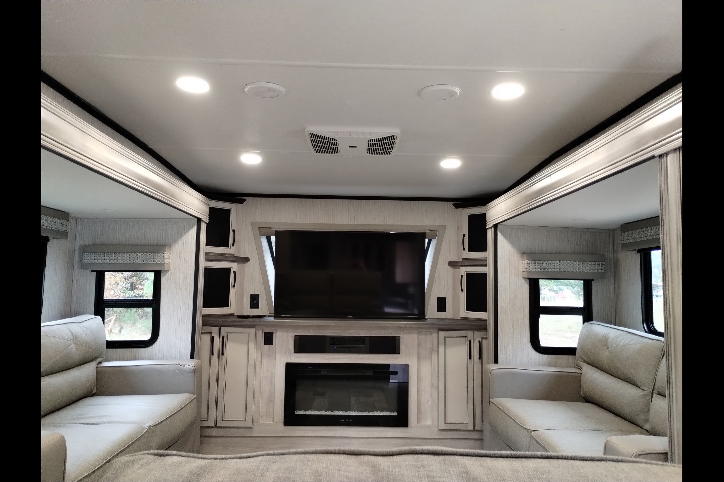 OBX Beach Glamping Camper1