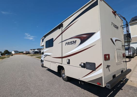 Mercedes Benz Coachmen Prism M-2150 Class C