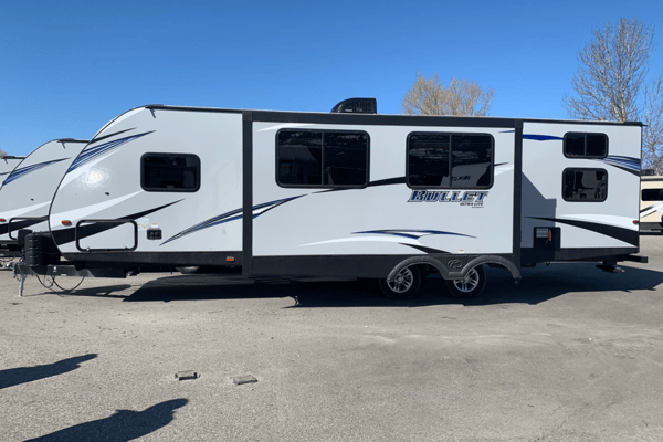 Family Size Keystone Bullet Travel Trailer