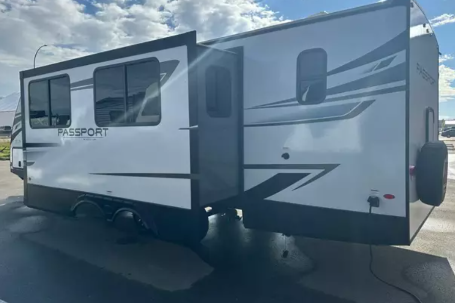 Kelly's Keystone Trailer