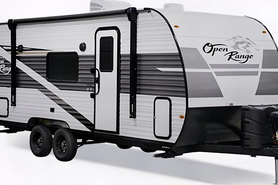 Mockingbird Rentals: Highland Ridge RV Open Range 26BHS Travel Trailer