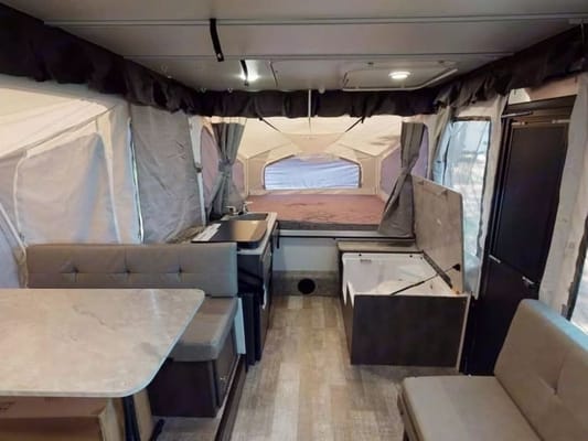 DANIEL's Forest River Rockwood Esp 2318 Tent Trailer
