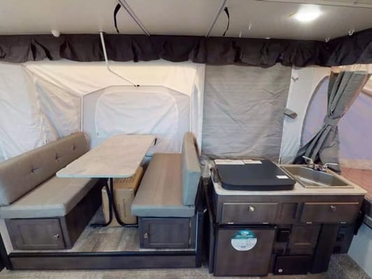 DANIEL's Forest River Rockwood Esp 2318 Tent Trailer