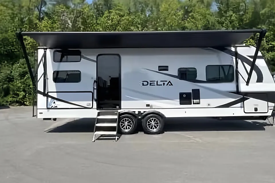 Classy Alliance RV Delta 251BH Travel Trailer LOADED