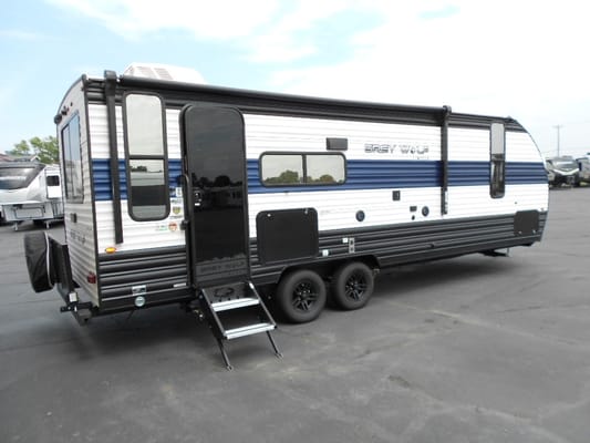 SDRV Rentals Forest River Grey Wolf 27BHC Travel Trailer