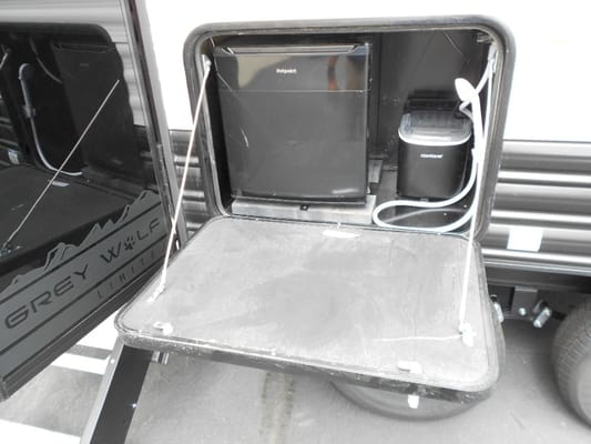 SDRV Rentals Forest River Grey Wolf 27BHC Travel Trailer