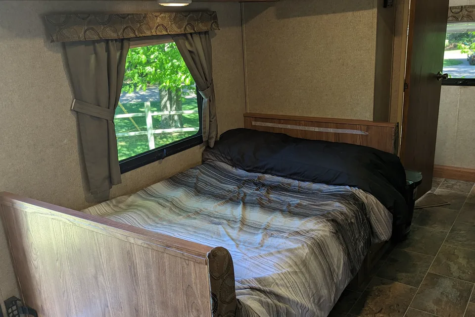 Thomas' Forest River Rockwood Mini Lite Travel Trailer