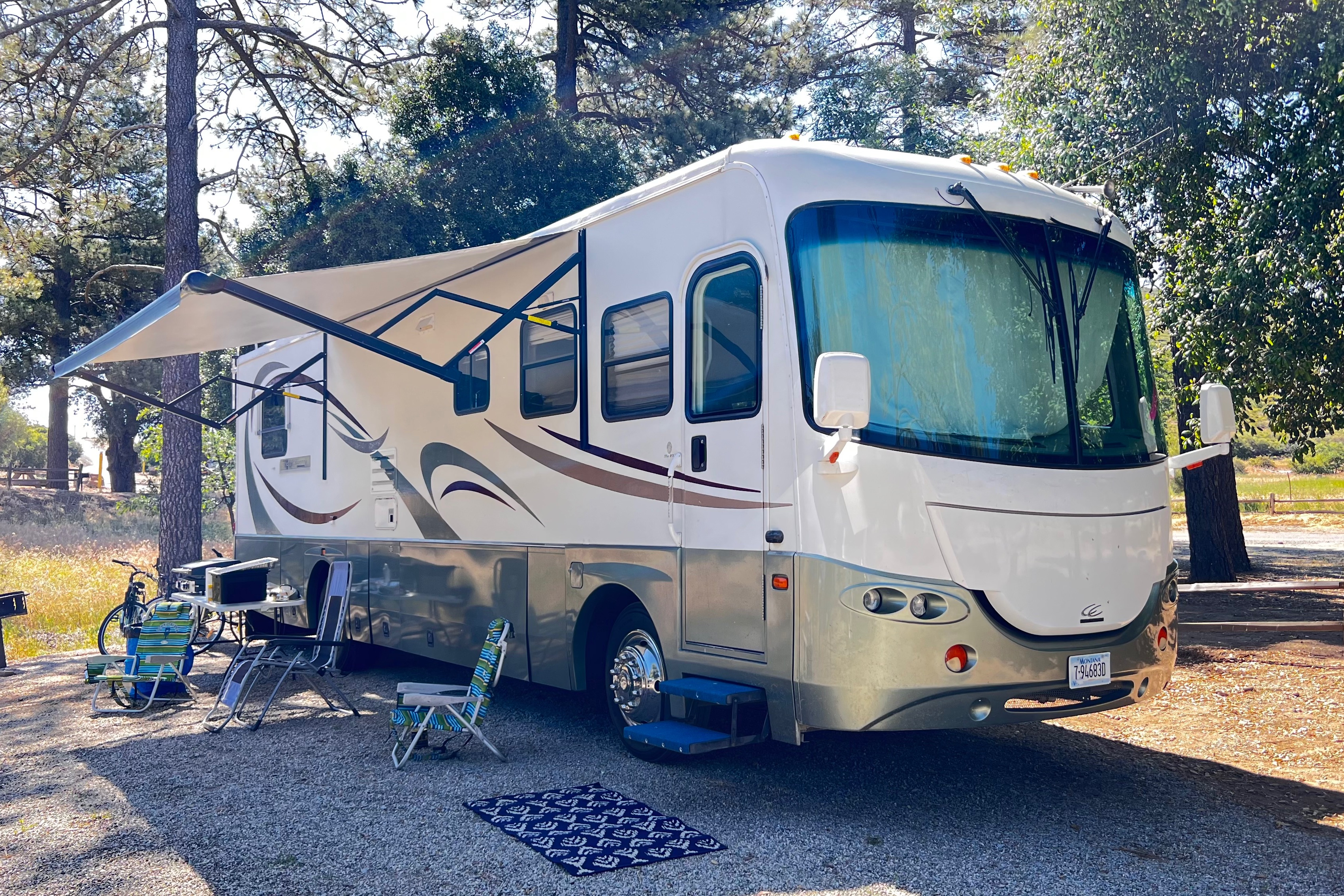 Christopher's Coachmen Cross Country 354MBS Class A
