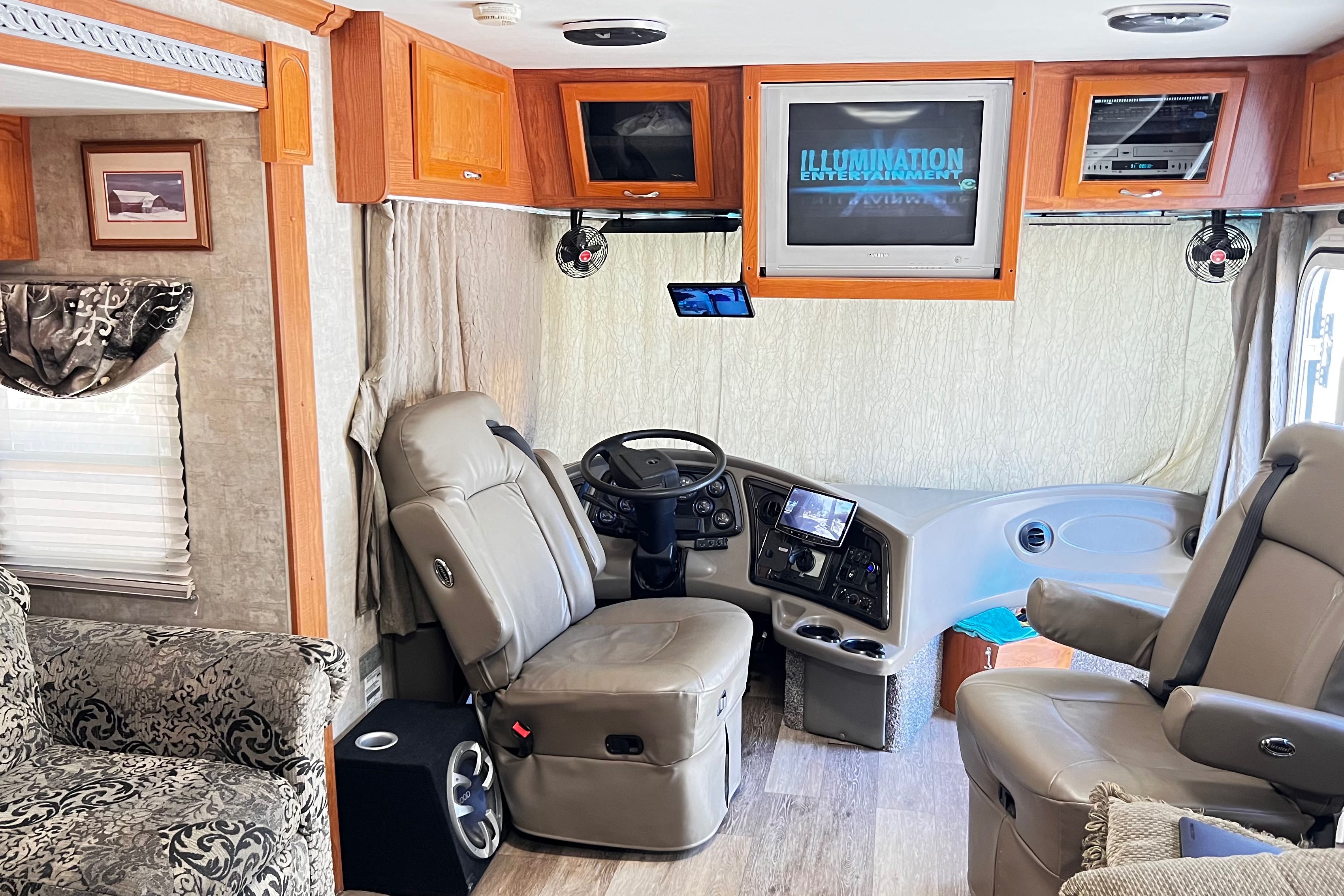 Christopher's Coachmen Cross Country 354MBS Class A