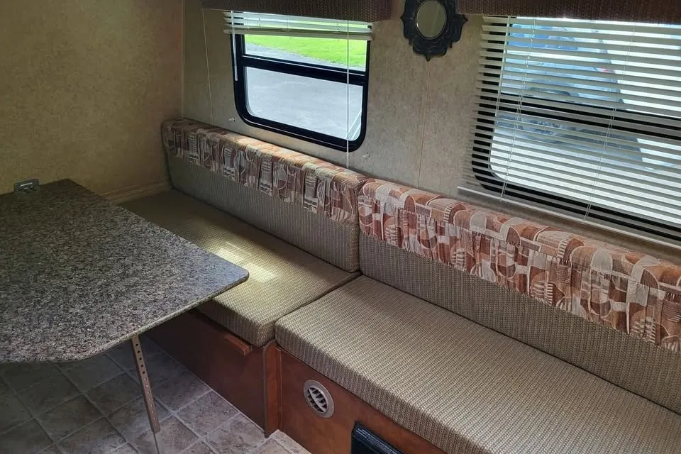 Easy Tow Skyline Layton  140 Travel Trailer
