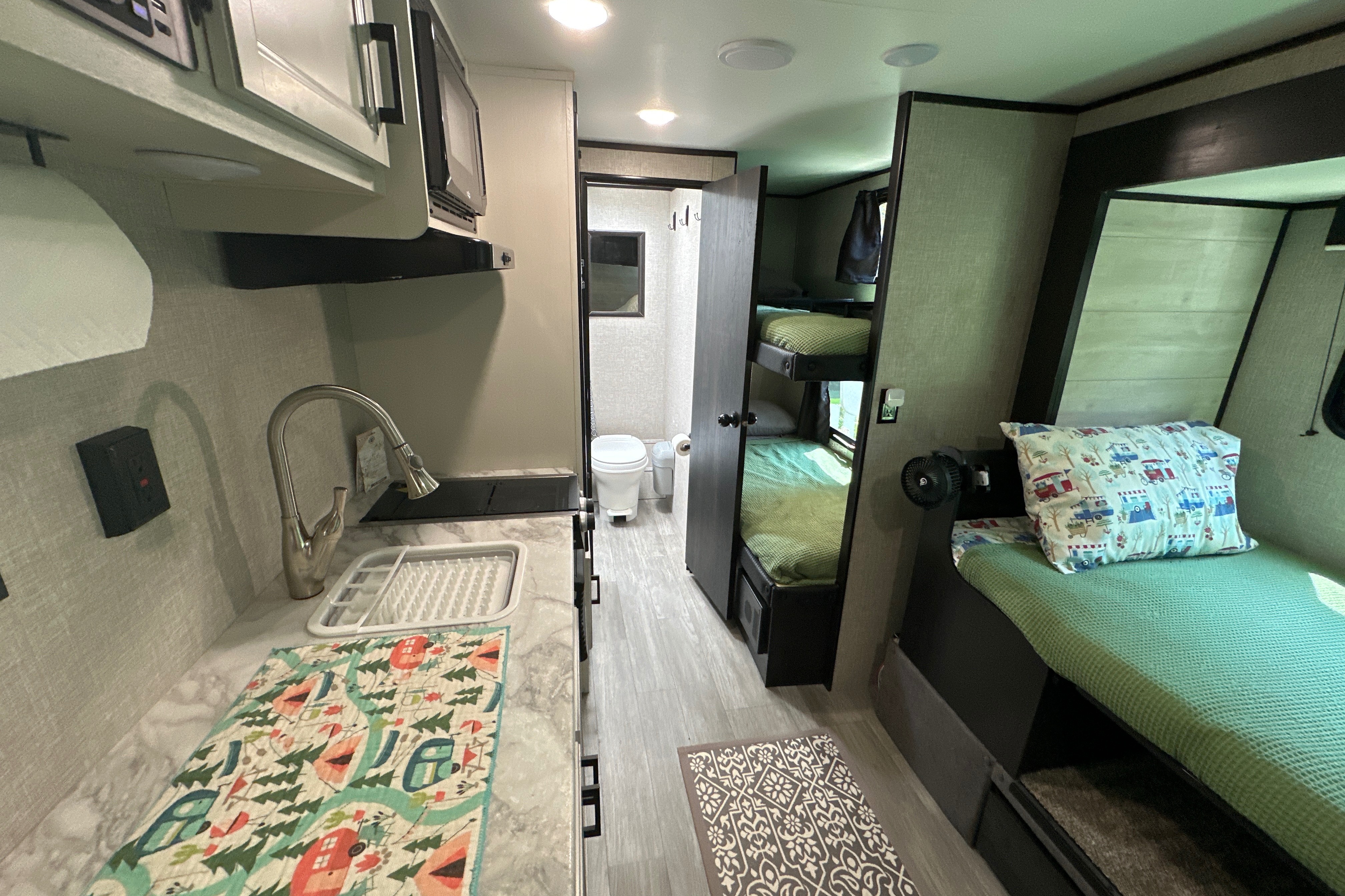Samantha's Jayco Jay Flight SLX-7 Travel Trailer