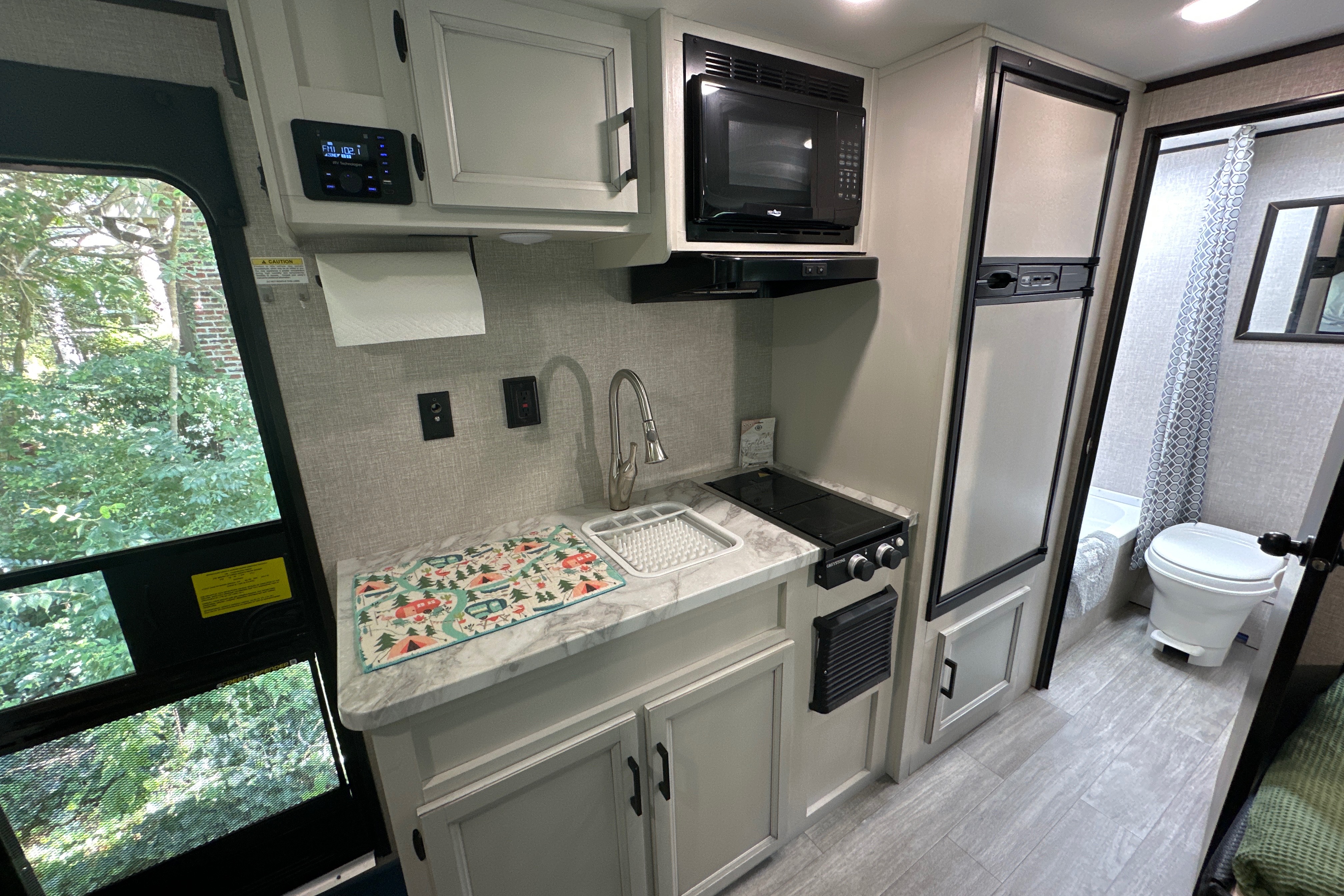 Samantha's Jayco Jay Flight SLX-7 Travel Trailer