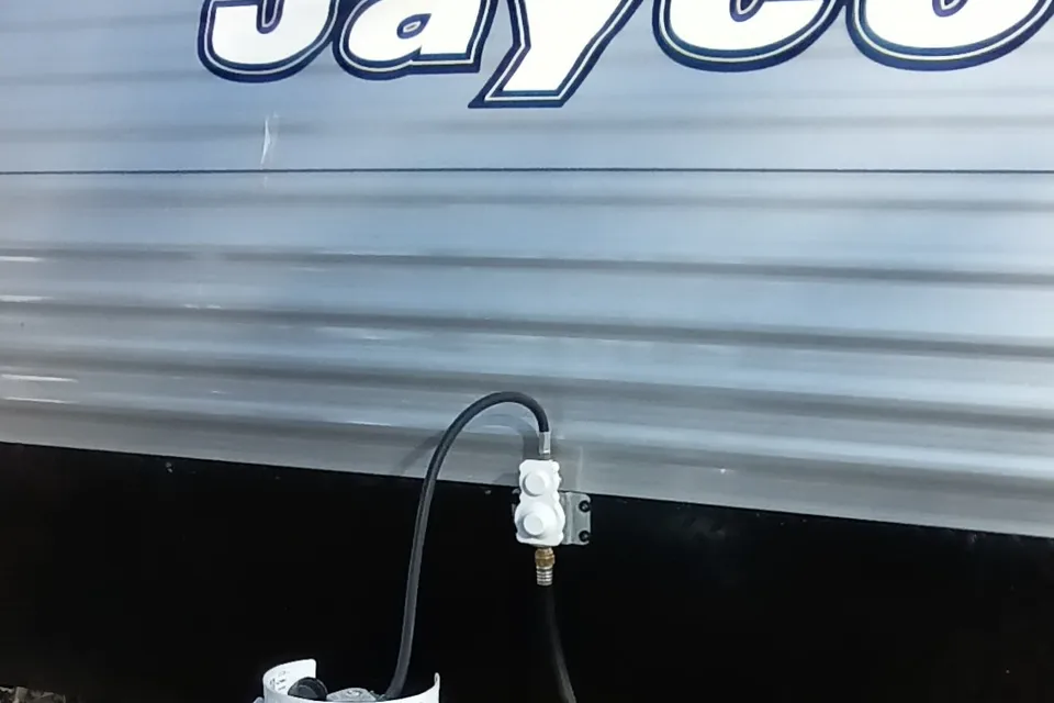 Jayco Flight sleeps 8, most any truck can haul