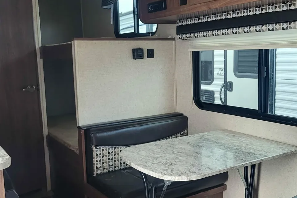 Paul's Heartland Pioneer 17bh Micro Trailer