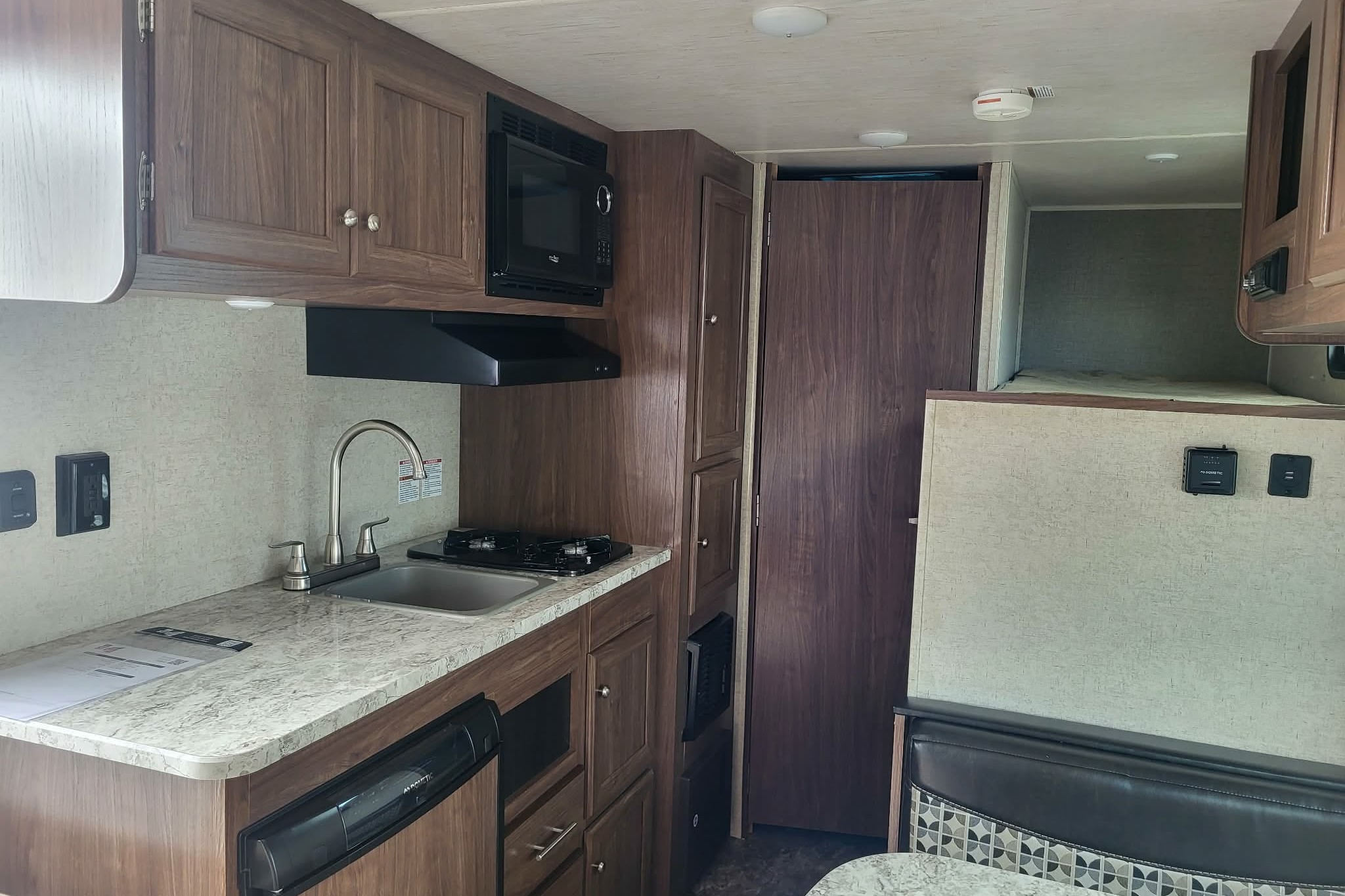 Paul's Heartland Pioneer 17bh Micro Trailer