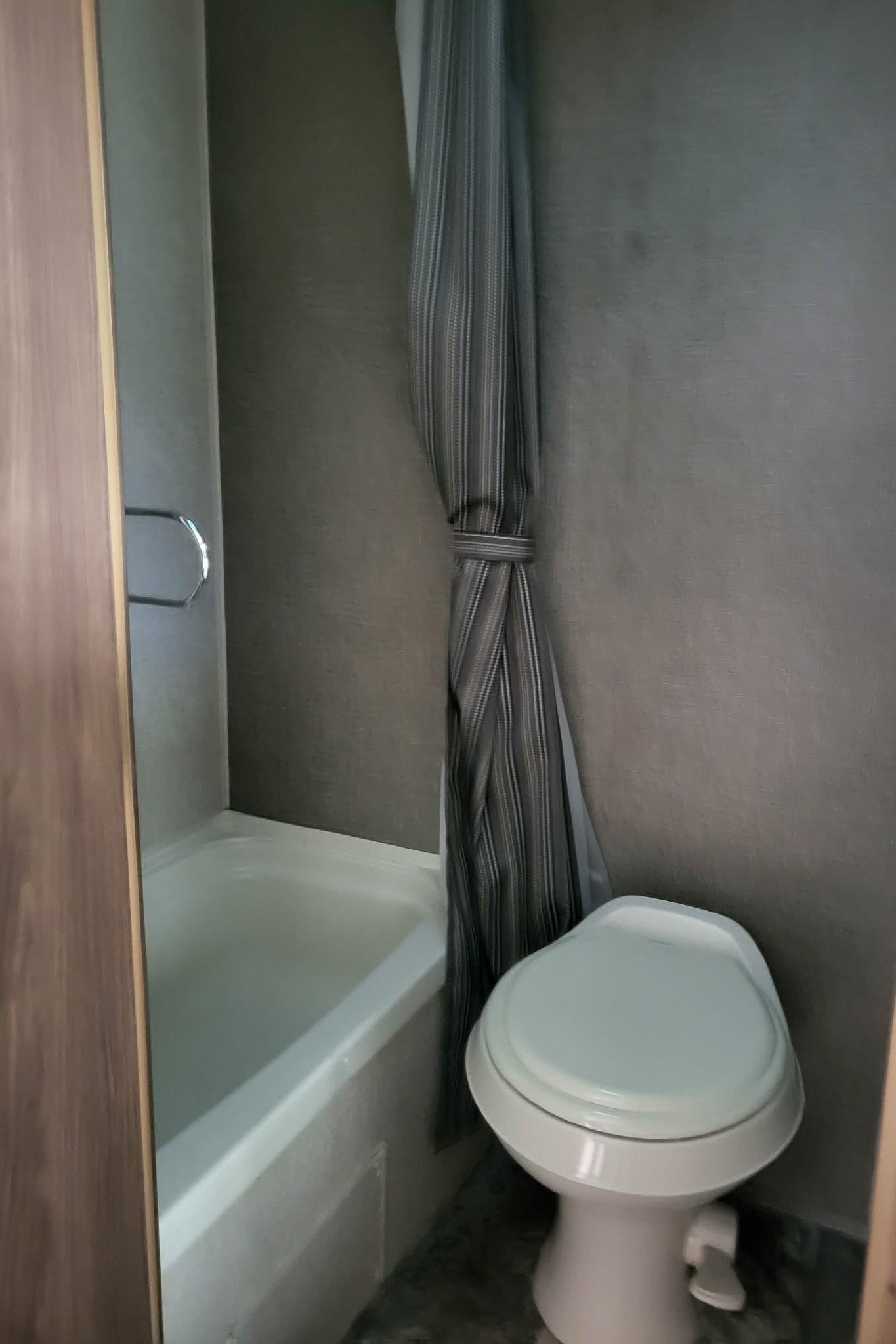 Paul's Heartland Pioneer 17bh Micro Trailer