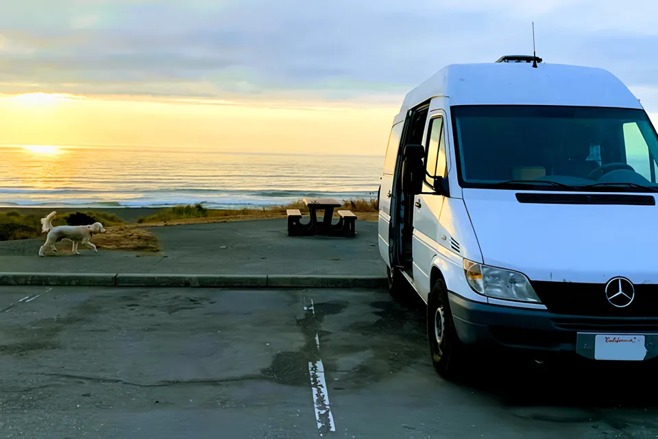 Odilia the HighRoof Sprinter Van