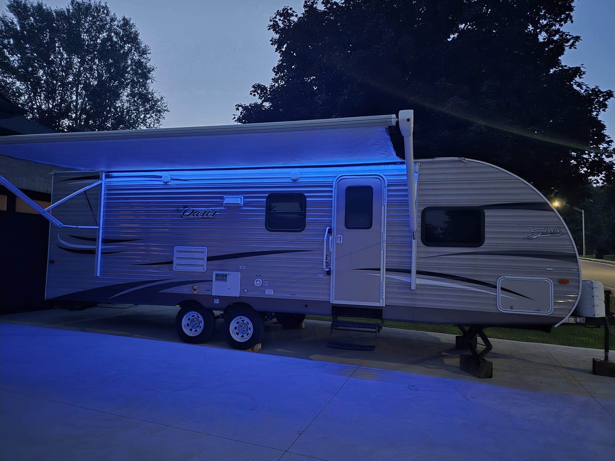 John's Shasta Oasis Travel Trailer