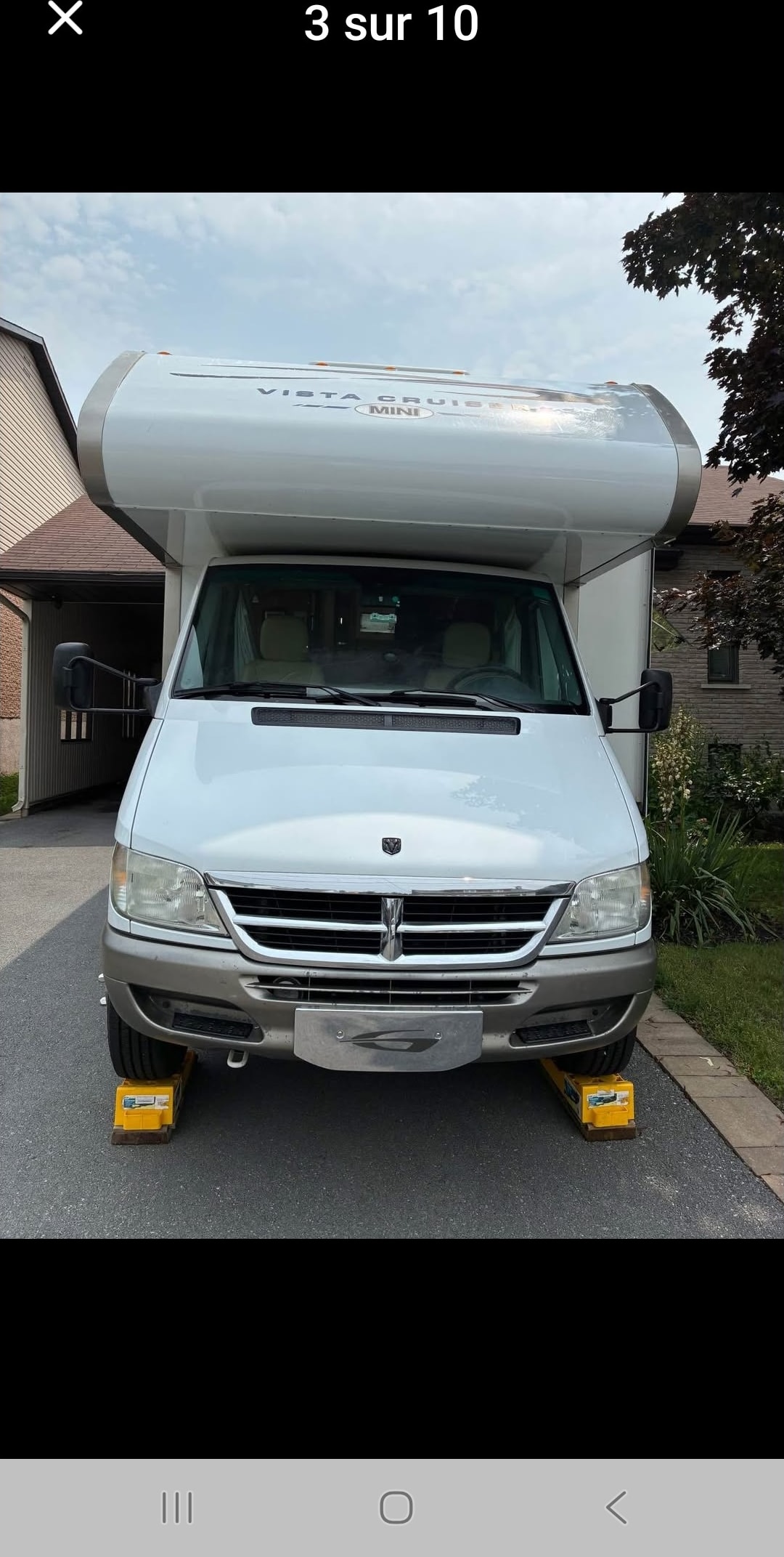 Larry's Gulf Stream Vista cruiser Class B