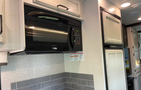 Ustacyia's Jayco Greyhawk 30Z Class C