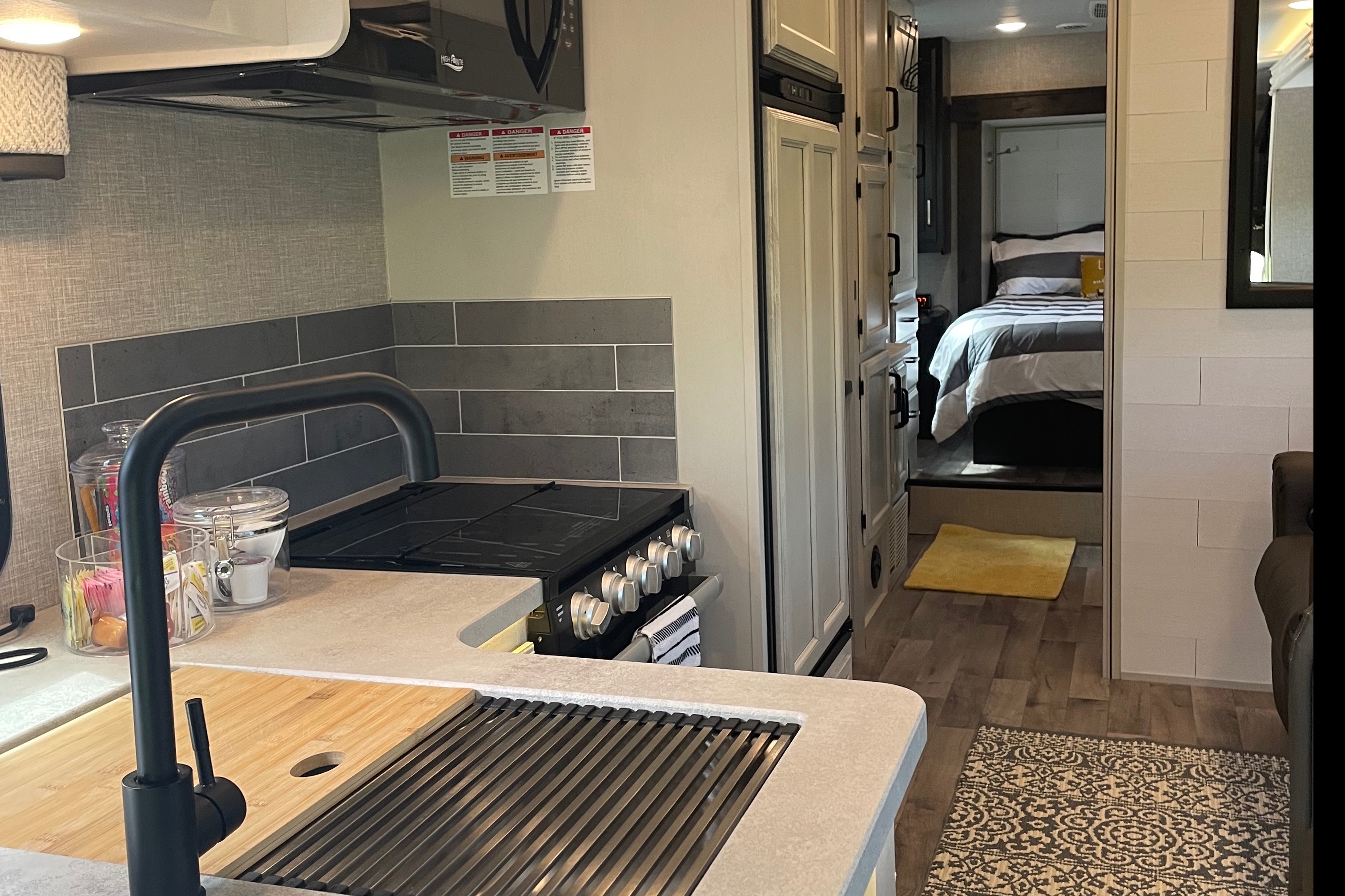 Ustacyia's Jayco Greyhawk 30Z Class C