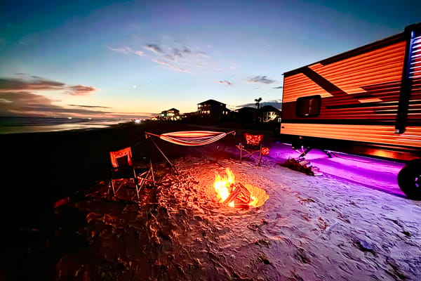 Michael's Heartland Pioneer QB 300 Travel Trailer