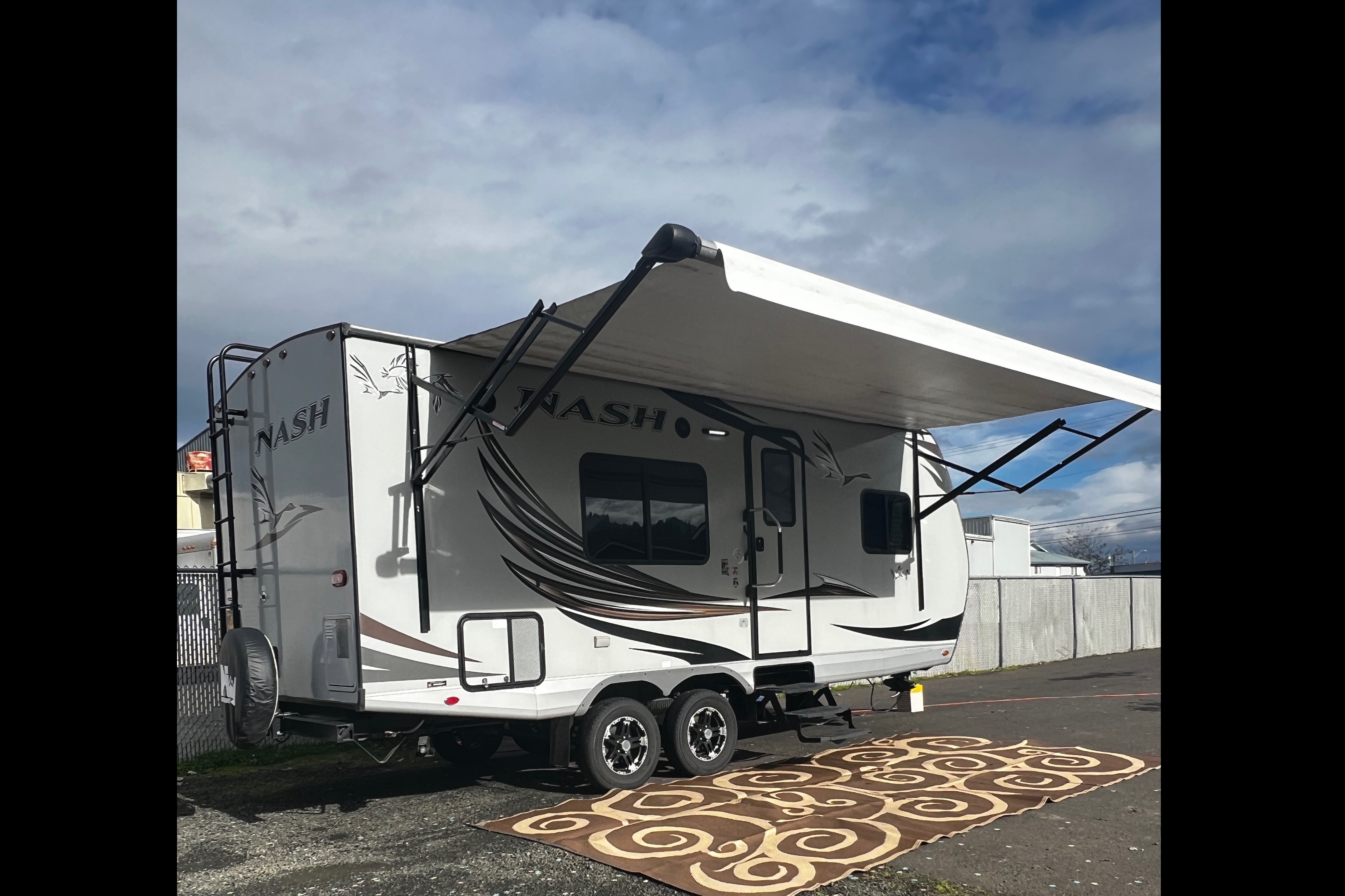 Muggys- Dry Camping Oasis