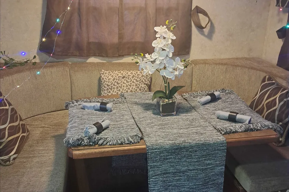 Jayes Flagstaff Shamrock Travel Trailer