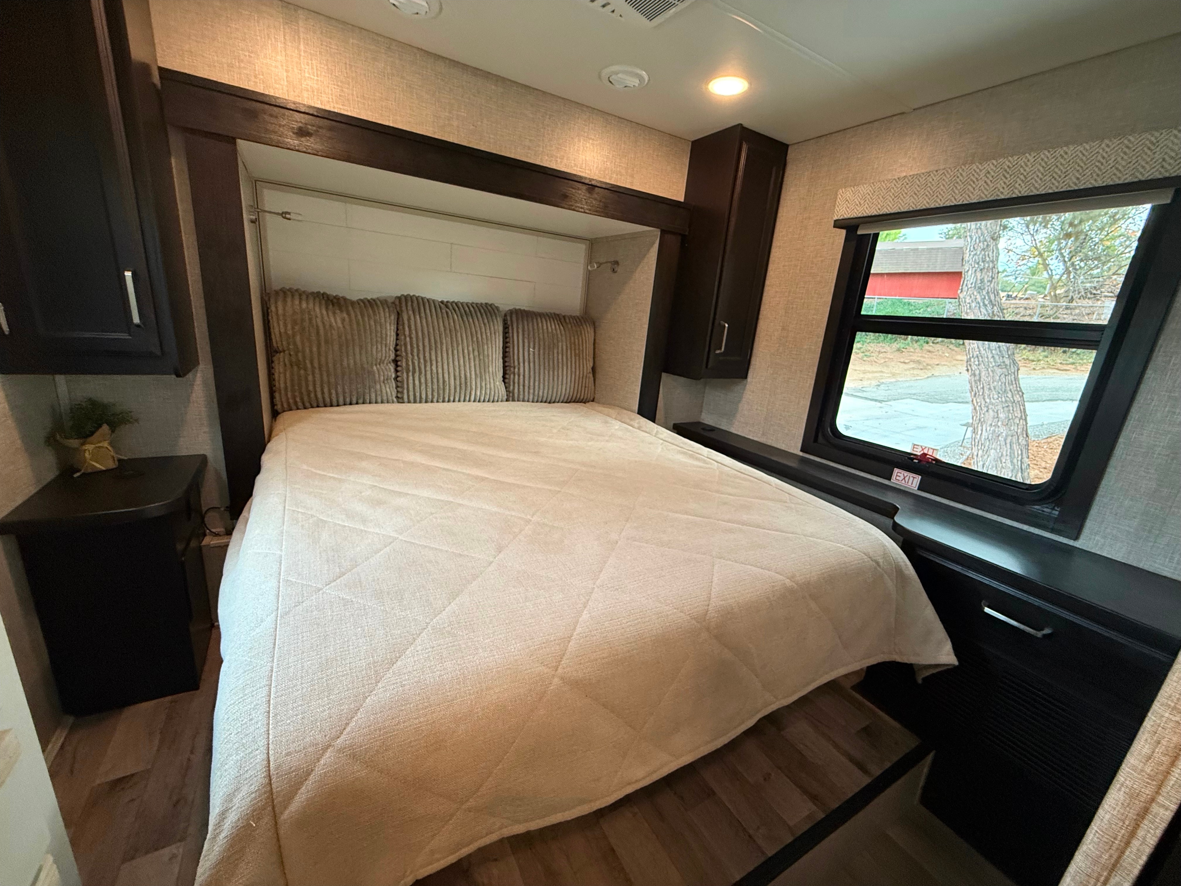 ☀️ Summer Adventure RV – Fully Loaded Greyhawk 30Z 🚐🔥