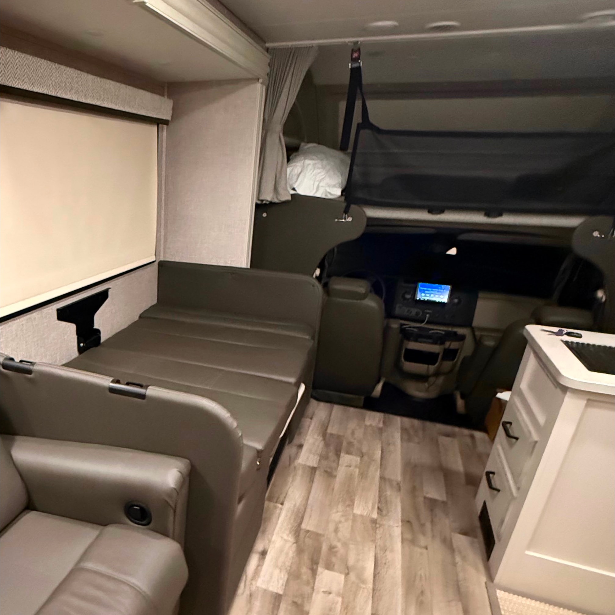 ☀️ Summer Adventure RV – Fully Loaded Greyhawk 30Z 🚐🔥