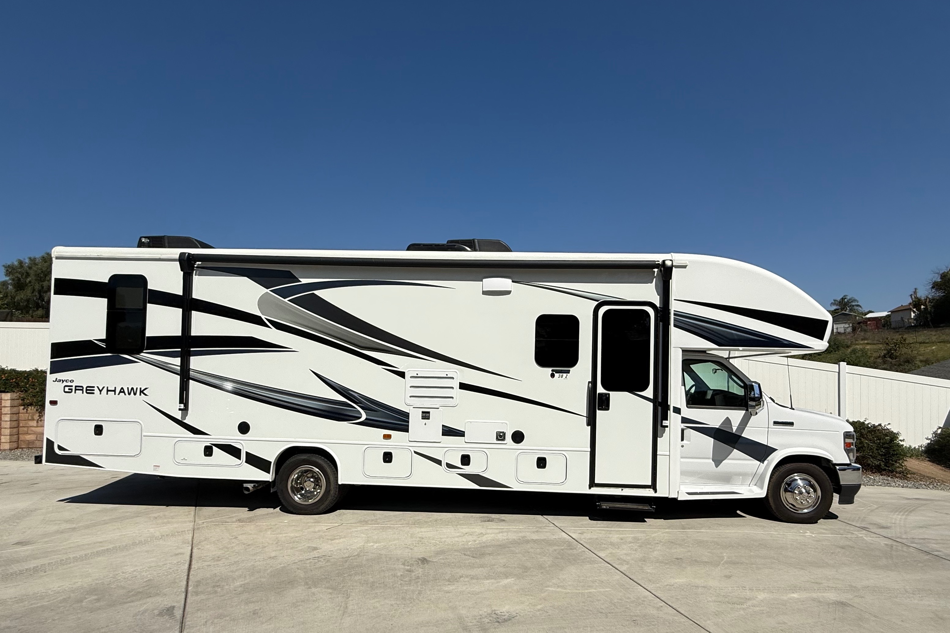 ☀️ Summer Adventure RV – Fully Loaded Greyhawk 30Z 🚐🔥