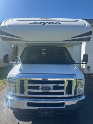 Scott's Jayco Redhawk 31XL Class C