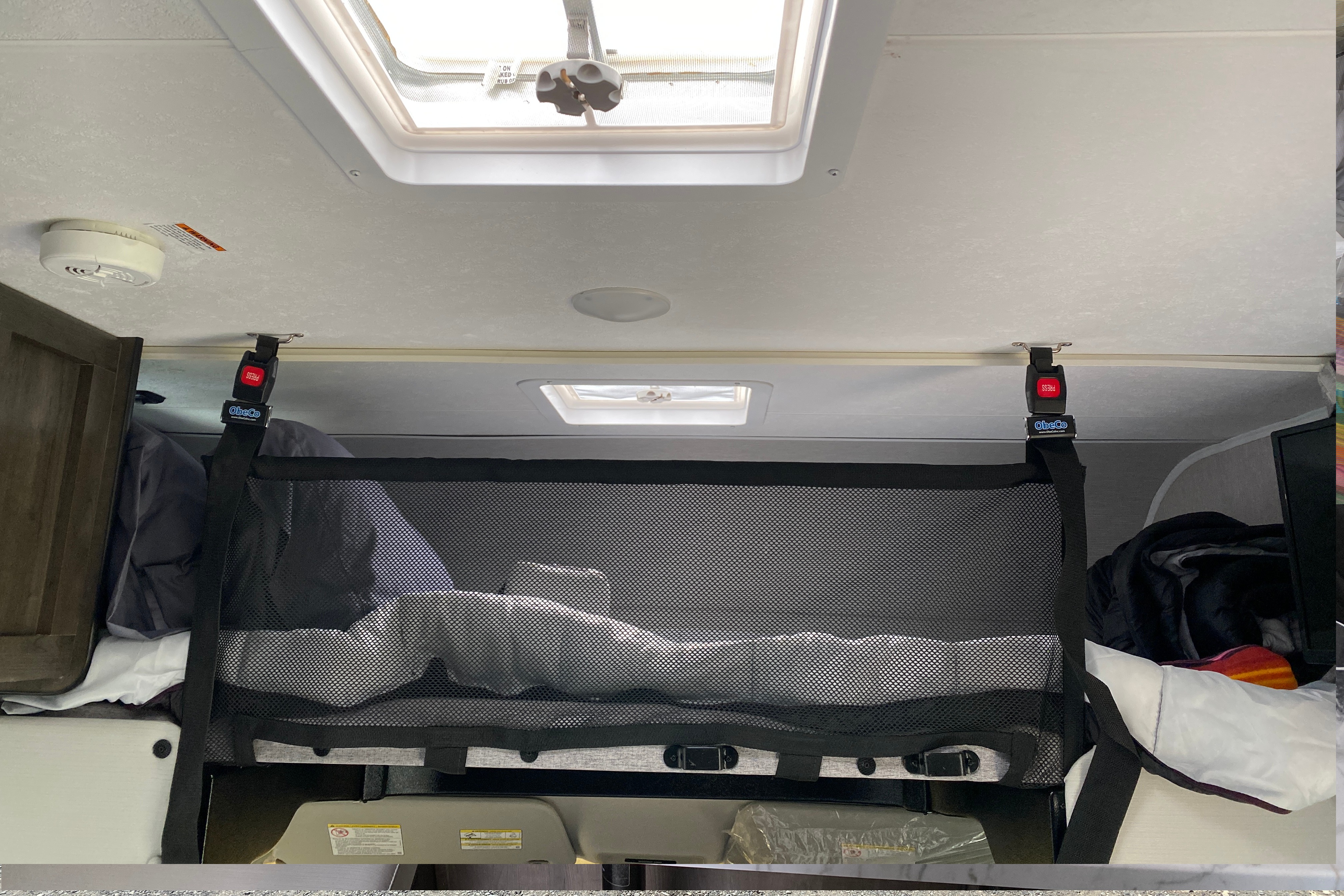 Meet Calvin! DISCOUNT FOR FIRST RESPONDERS, MILITARY AND NURSES! Easy Driving, Family Friendly, Solar Home Away From Home!